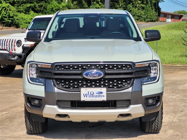 2024 Ford Ranger XLT photo 2