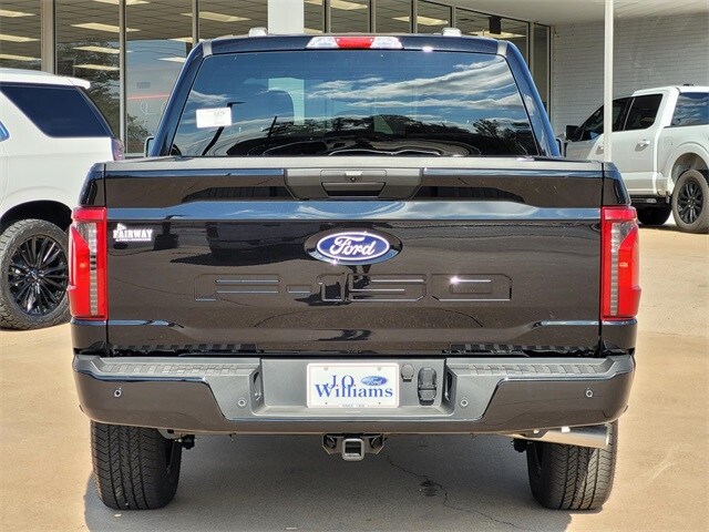 2025 Ford F-150 STX photo 4