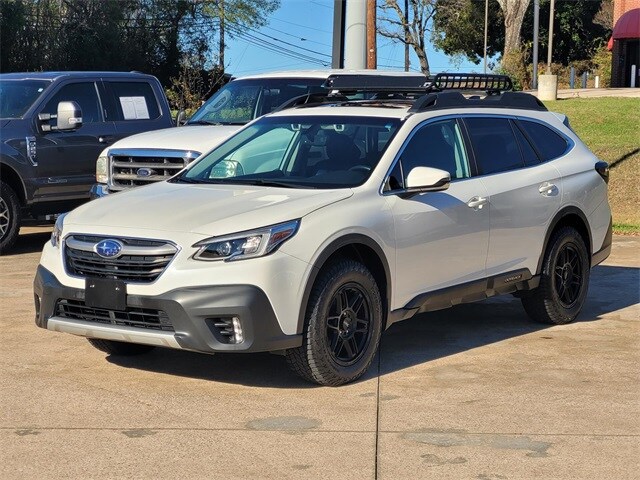 2020 Subaru Outback Limited photo 3