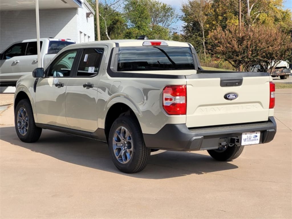 New 2025 Ford Maverick XLT Truck