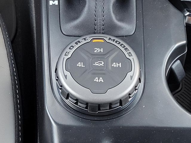 2025 Ford Bronco 4-Door Outer Banks - Photo 18