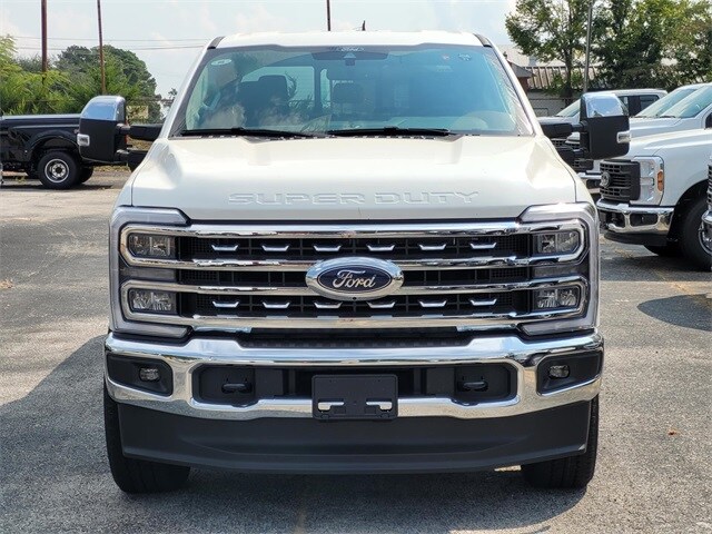 2026 Ford F-250 photo 2
