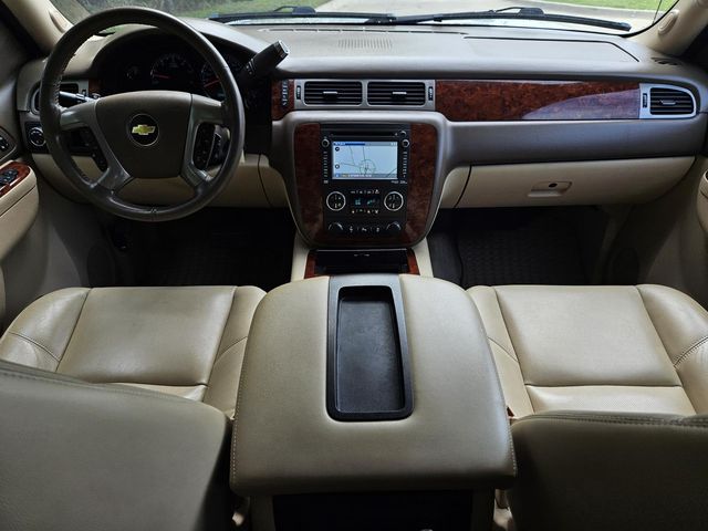 2013 Chevrolet Avalanche LTZ - Photo 23