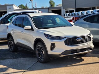 2026 Ford Escape Platinum SUV