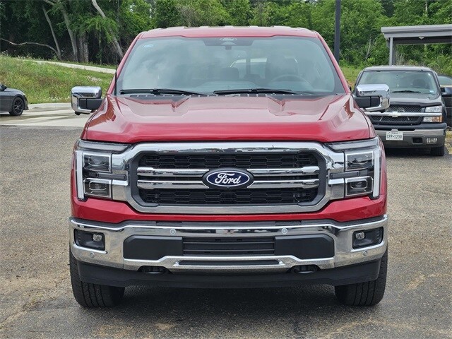 2025 Ford F-150 Lariat photo 2