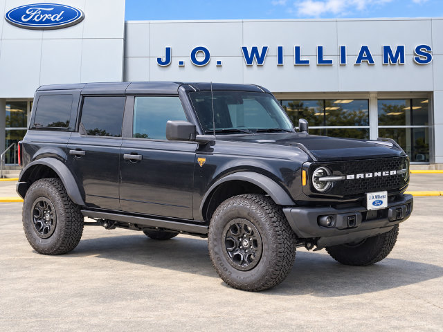 2026 Ford Bronco Badlands SUV