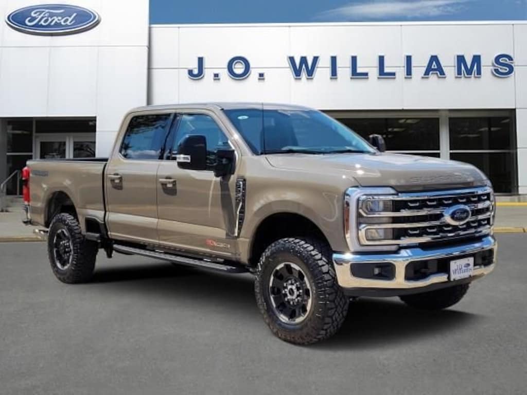 New 2026 Ford F-250SD Lariat Truck
