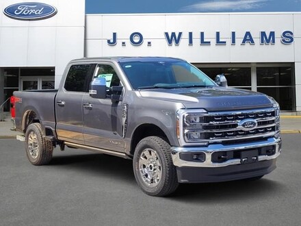 2025 Ford F-250SD Lariat Truck