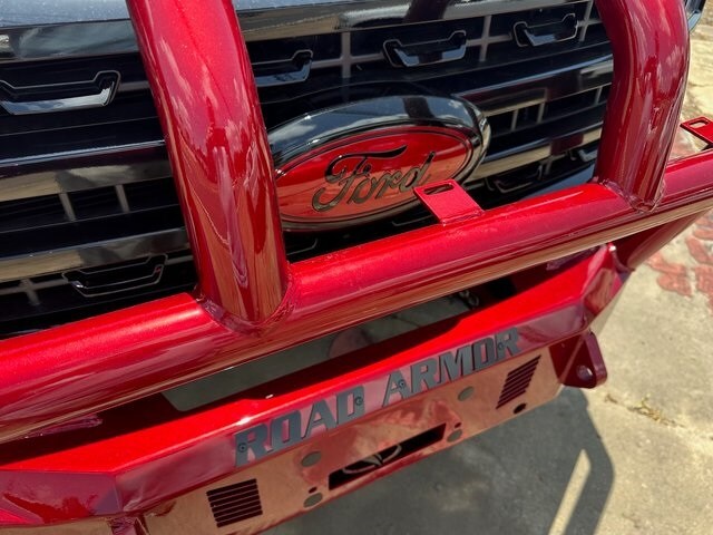 2025 Ford F-550 photo 3