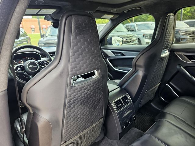 2025 Jaguar F-PACE SVR - Photo 20