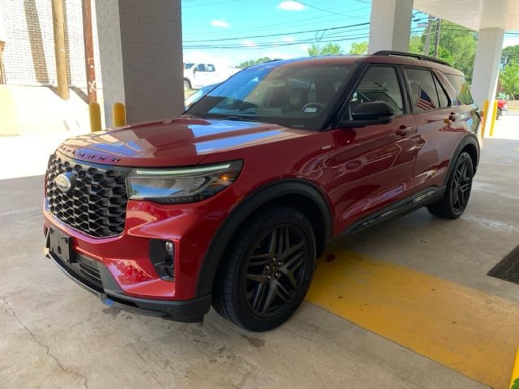 Used 2025 Ford Explorer ST-Line SUV