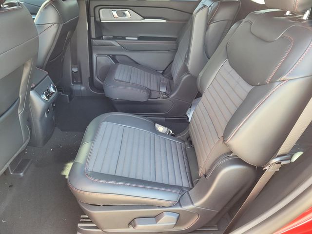 2026 Ford Explorer ST-Line - Photo 11