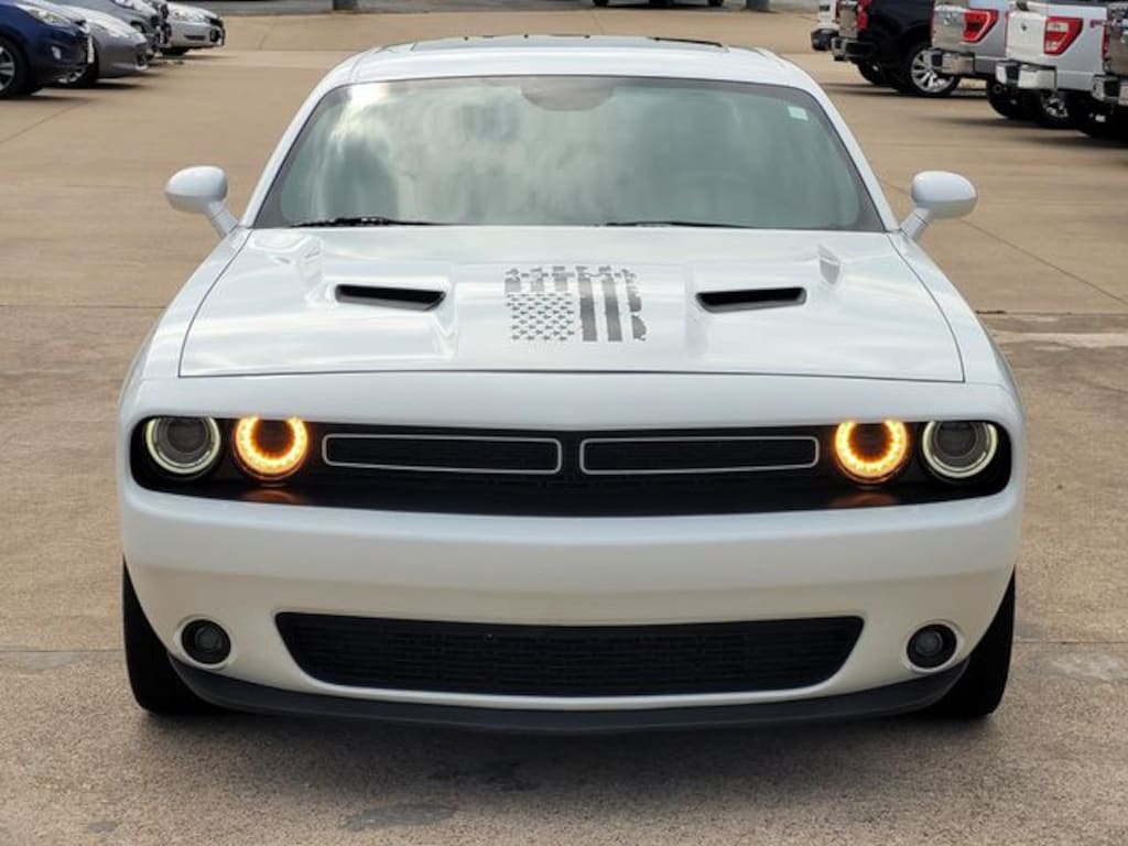 Used 2017 Dodge Challenger R/T Coupe