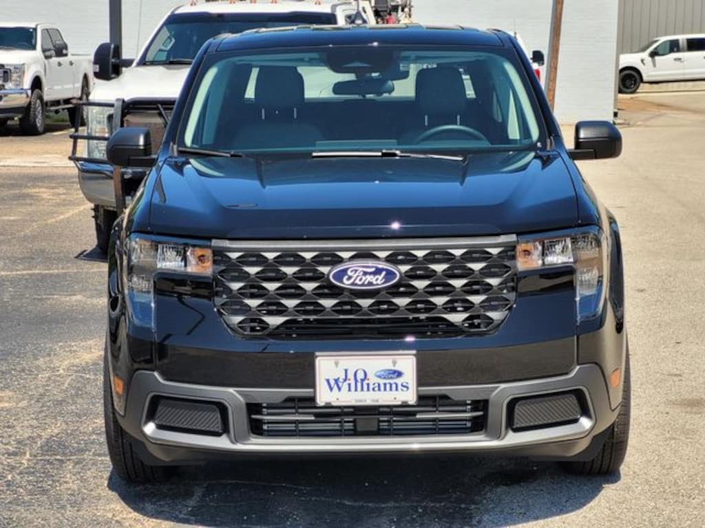 New 2025 Ford Maverick XLT Truck