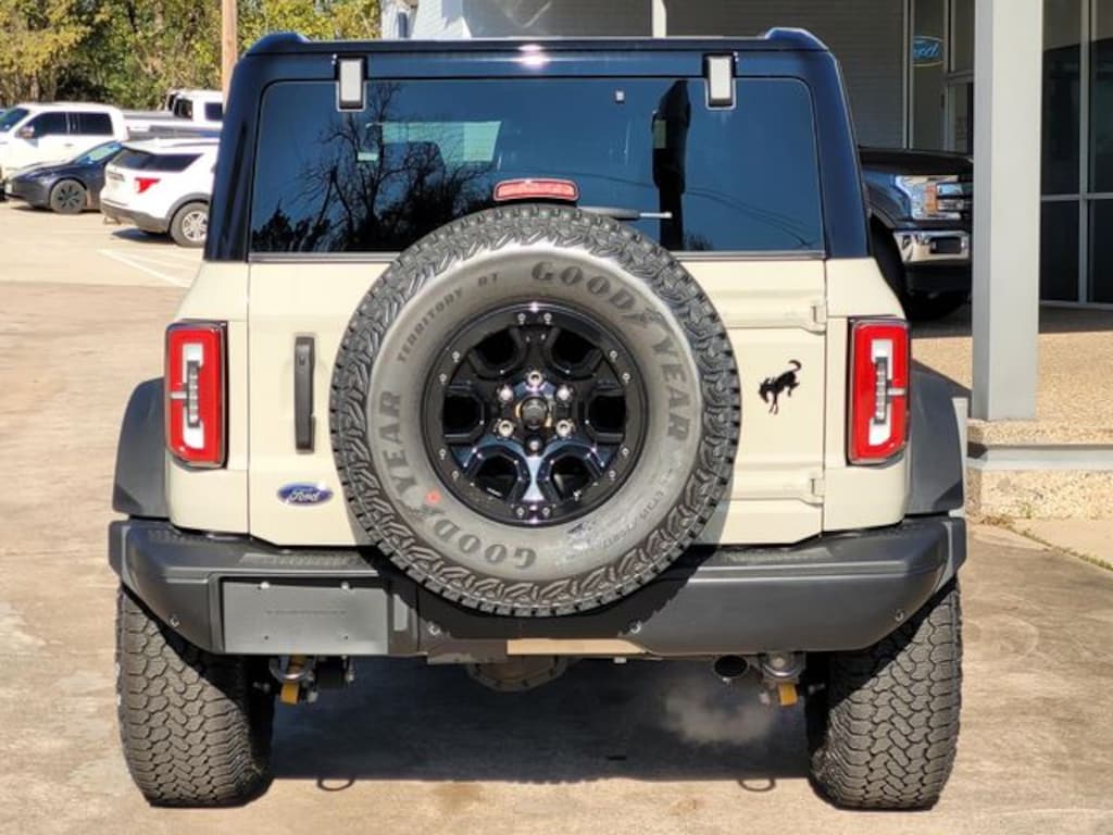 New 2025 Ford Bronco Badlands SUV