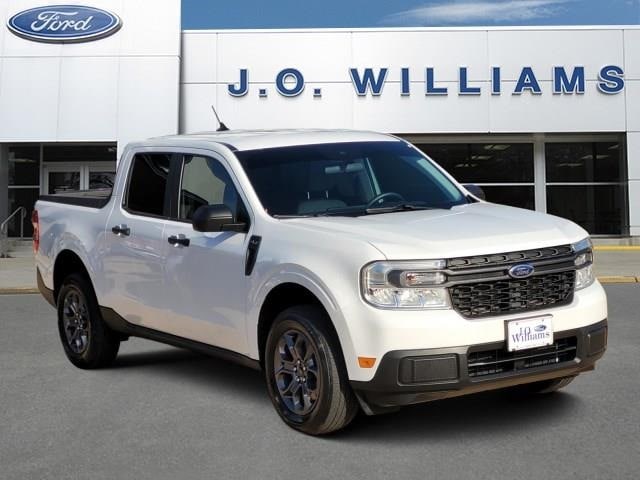 2023 Ford Maverick XLT's photo