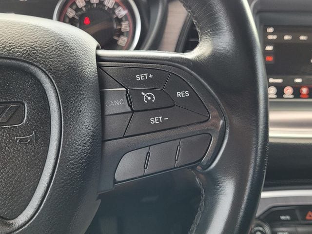 2017 Dodge Challenger R/T - Photo 27