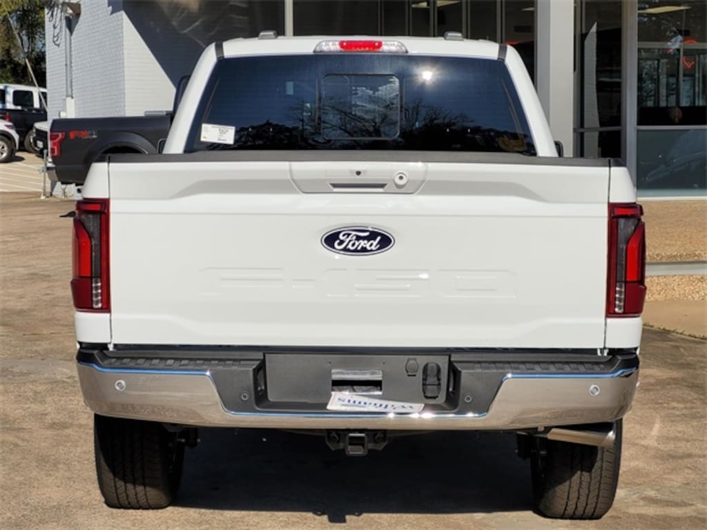 New 2025 Ford F-150 Lariat Truck