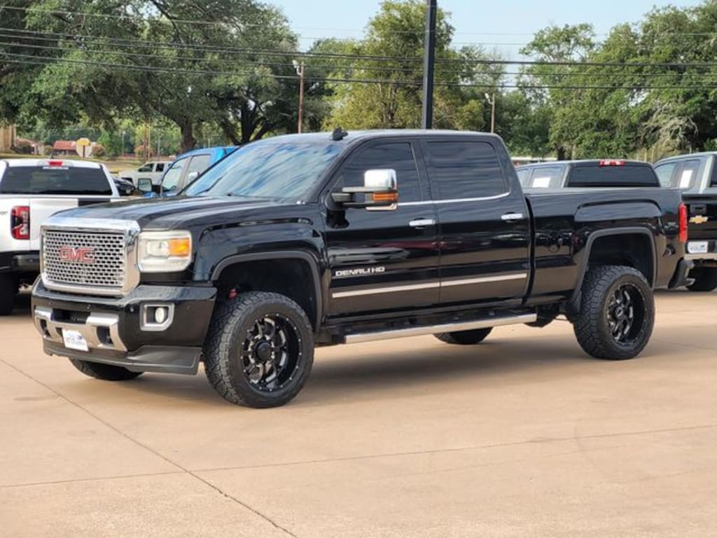 Used 2015 GMC Sierra 2500HD Denali Truck