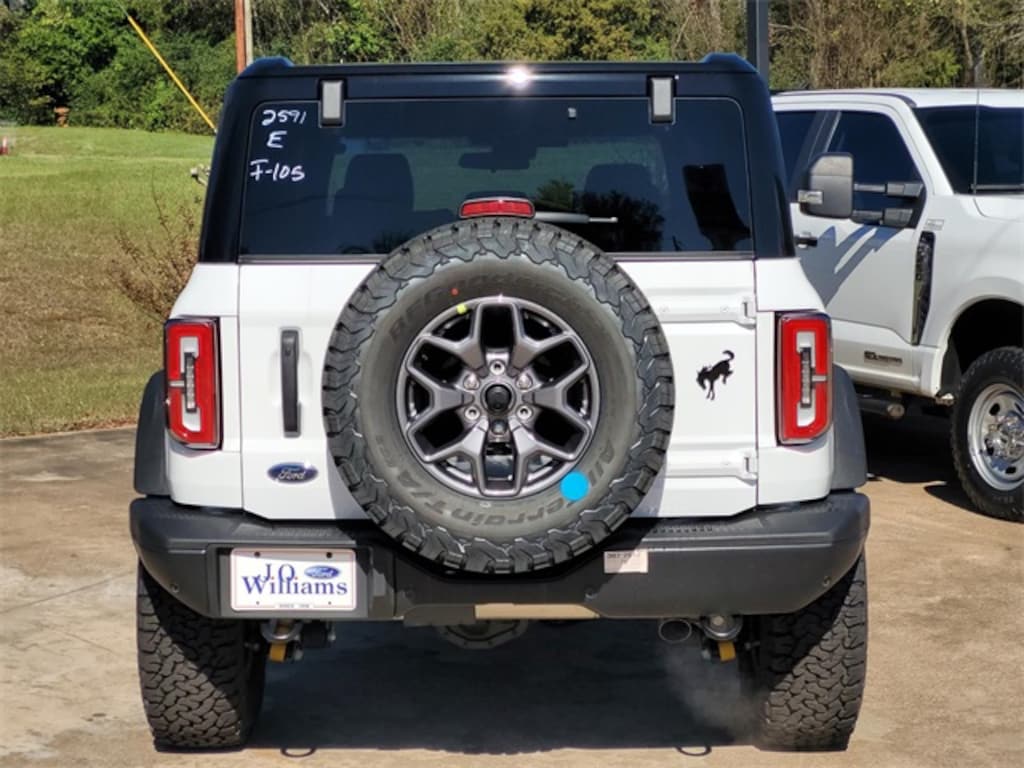New 2025 Ford Bronco Badlands SUV