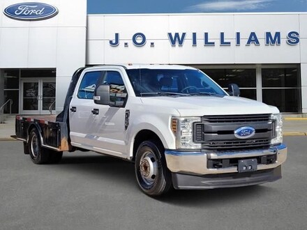 2019 Ford F-350SD XL Chassis
