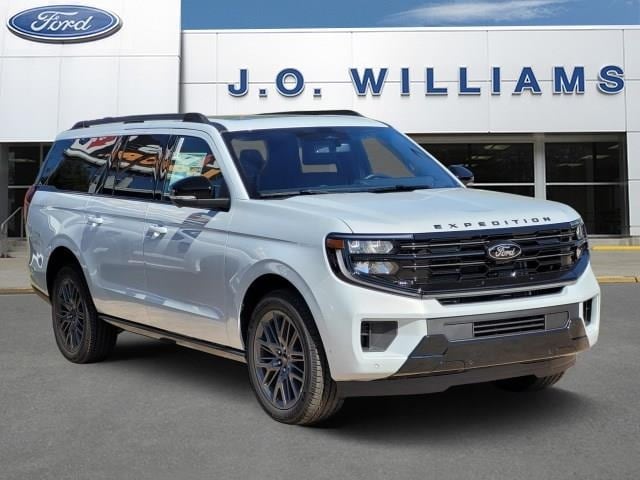2025 Ford Expedition Platinum's photo