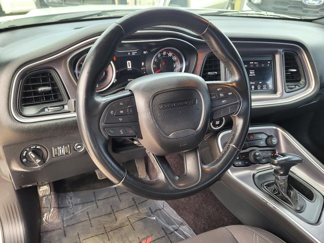 2017 Dodge Challenger R/T - Photo 19