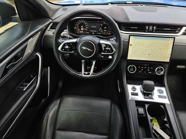 2025 Jaguar F-PACE SVR - Photo 21