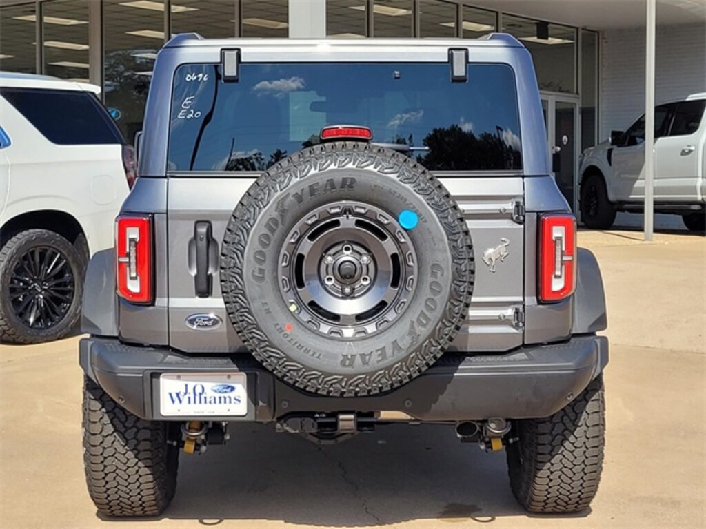 New 2025 Ford Bronco Badlands SUV