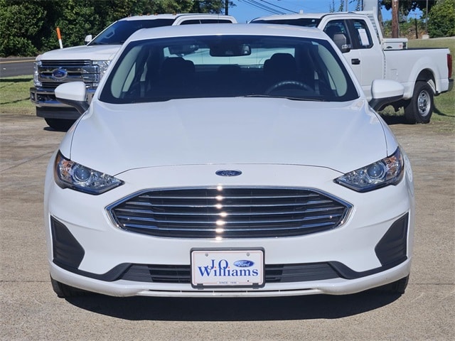 Used 2020 Ford Fusion Hybrid SE with VIN 3FA6P0LU7LR111580 for sale in Gladewater, TX