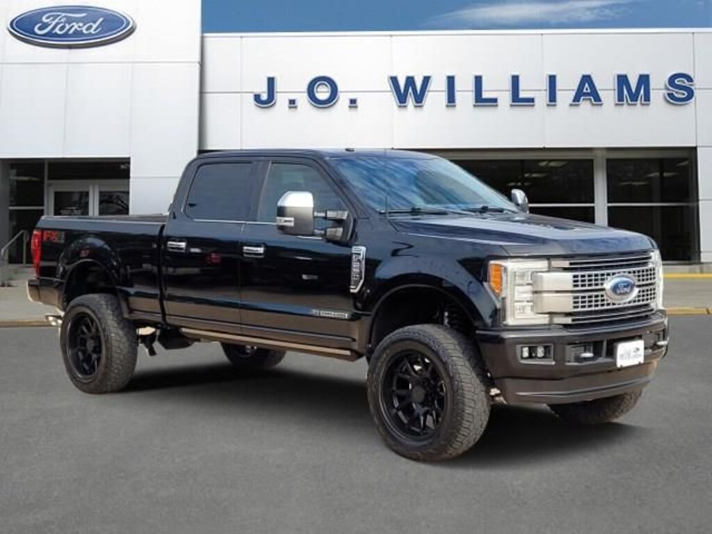 Used 2018 Ford F-250SD Platinum Truck
