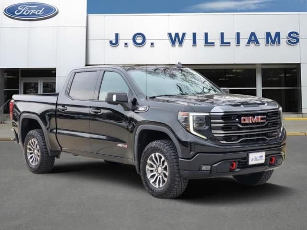 Used 2022 GMC Sierra 1500 AT4 Truck