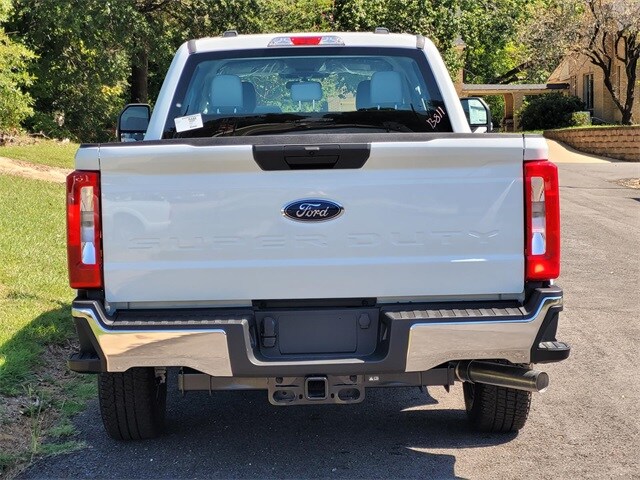 2026 Ford F-250 photo 4