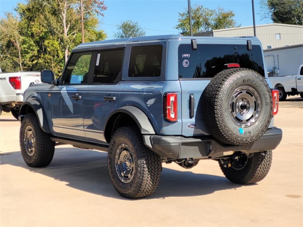 New 2025 Ford Bronco Badlands SUV