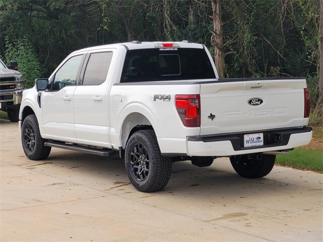 2025 Ford F-150 XLT photo 3