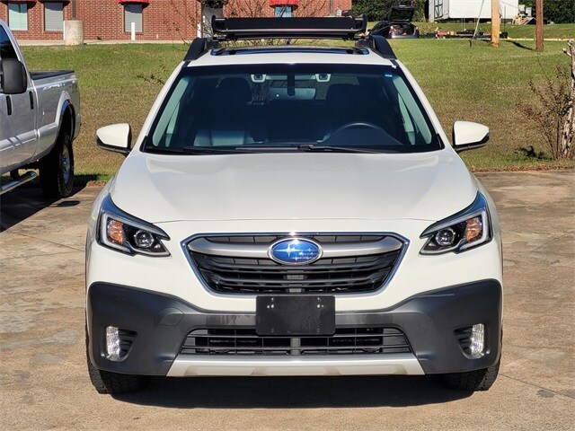 2020 Subaru Outback Limited photo 2