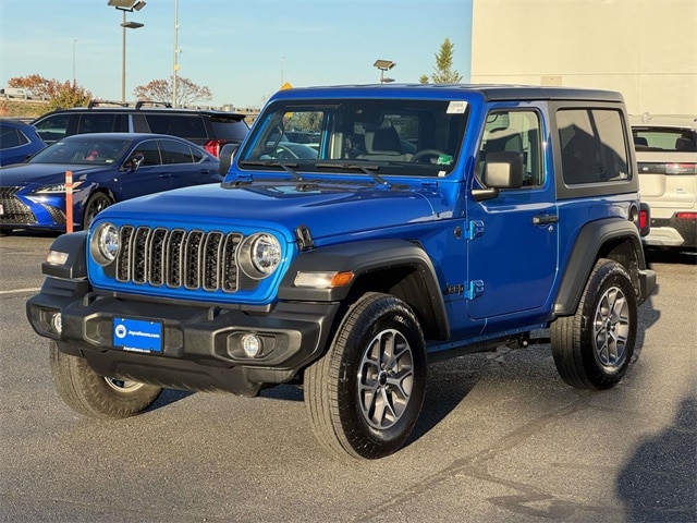 2025 Jeep Wrangler Sport S photo 4