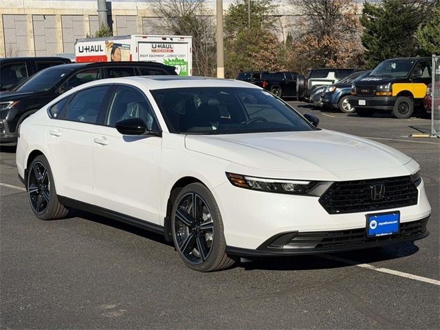 2025 Honda Accord Hybrid Sport's photo