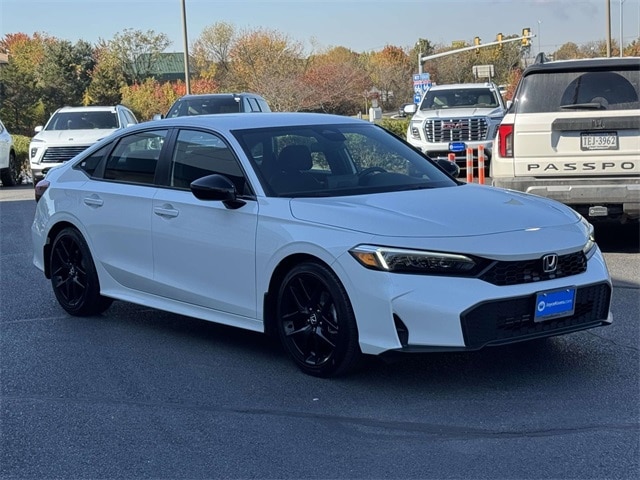 2025 Honda Civic Sport's photo