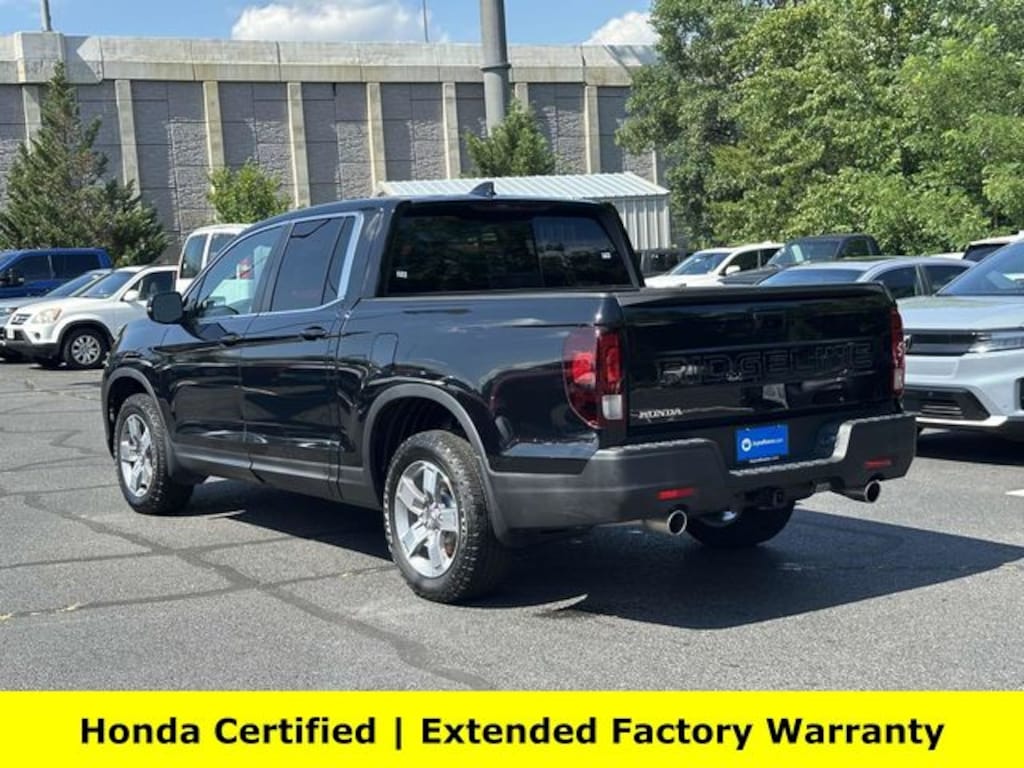 Certified 2025 Honda Ridgeline RTL Truck Crew Cab