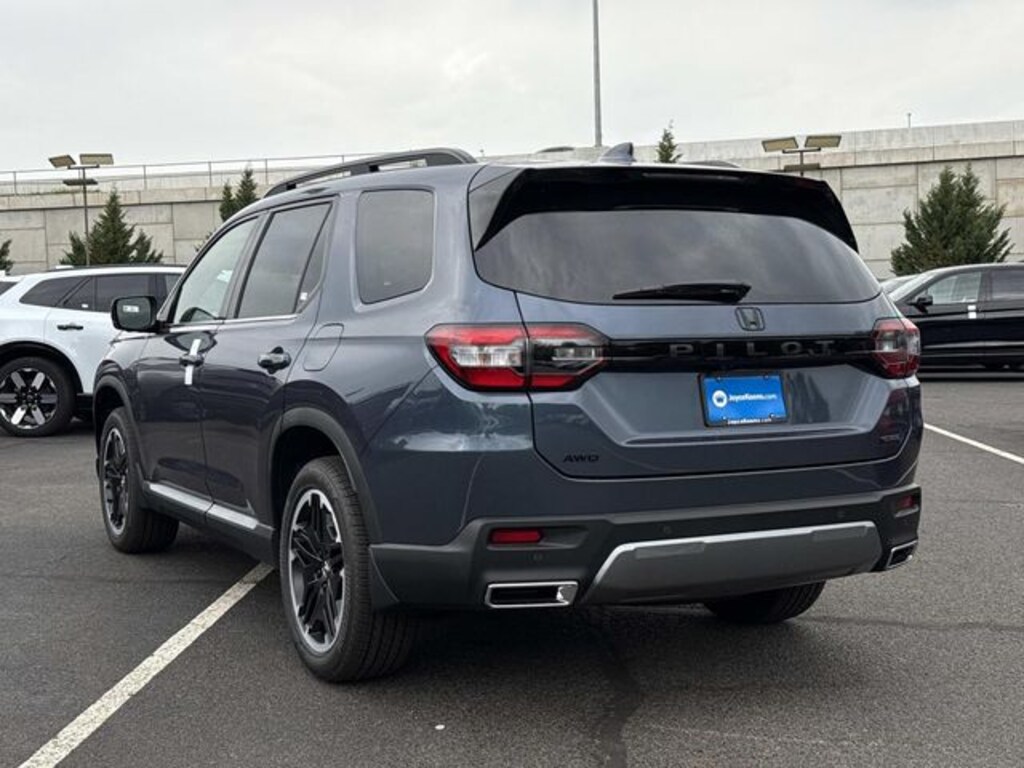 New 2026 Honda Pilot Touring SUV
