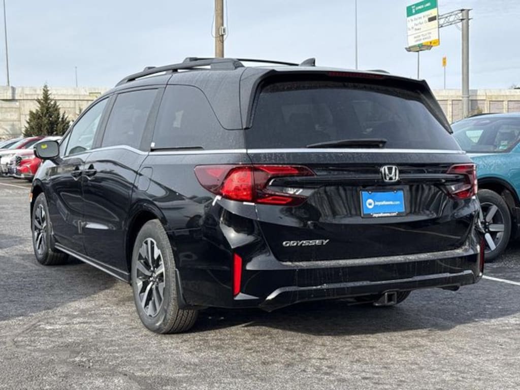 New 2026 Honda Odyssey EX-L Van Passenger
