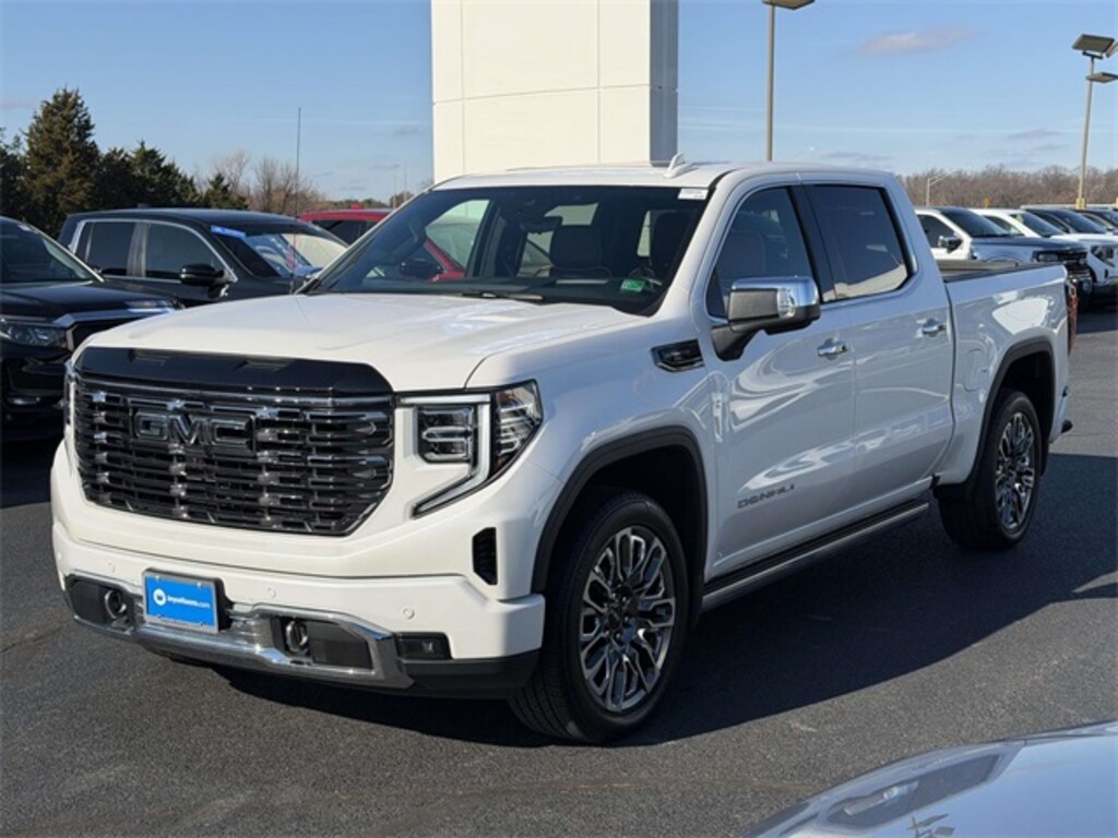 Used 2025 GMC Sierra 1500 Denali Ultimate Truck Crew Cab