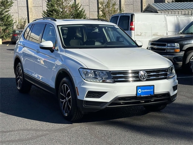 2021 Volkswagen Tiguan SE's photo