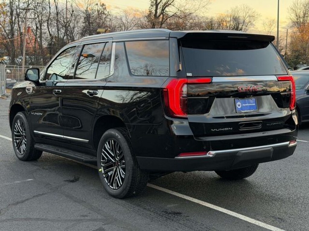 New 2026 GMC Yukon Elevation SUV