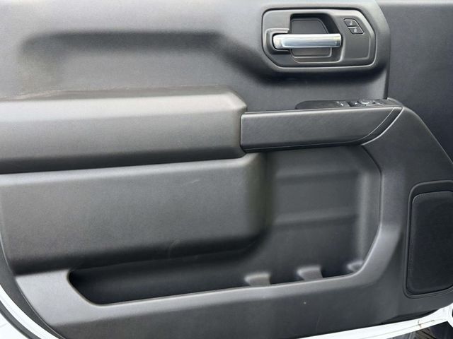 2025 GMC Sierra 2500HD Pro - Photo 8