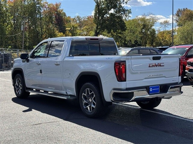 2026 Gmc Sierra 1500 SLT photo 3