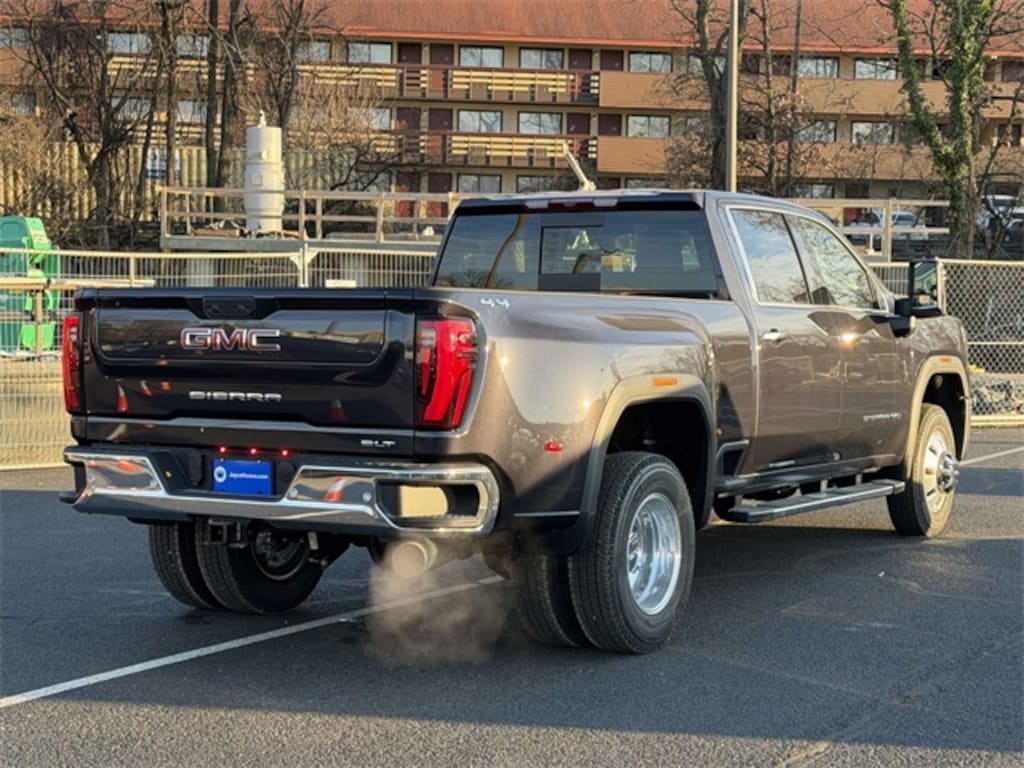 New 2026 GMC Sierra 3500 HD SLT Truck Crew Cab