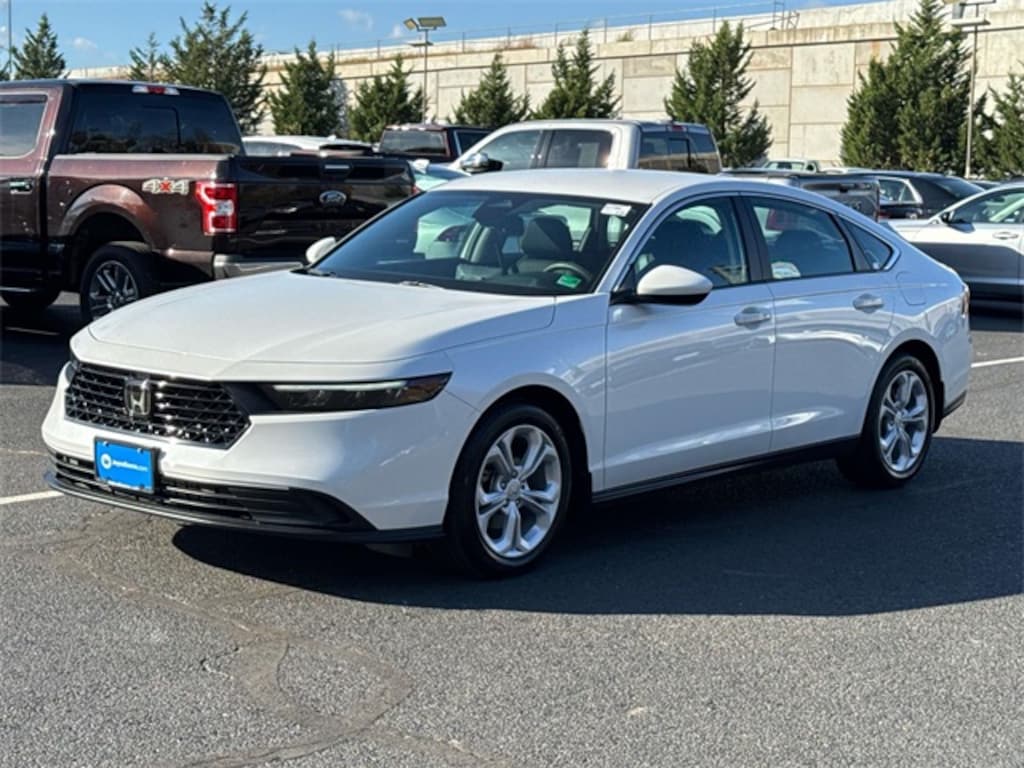 Certified 2025 Honda Accord LX Sedan