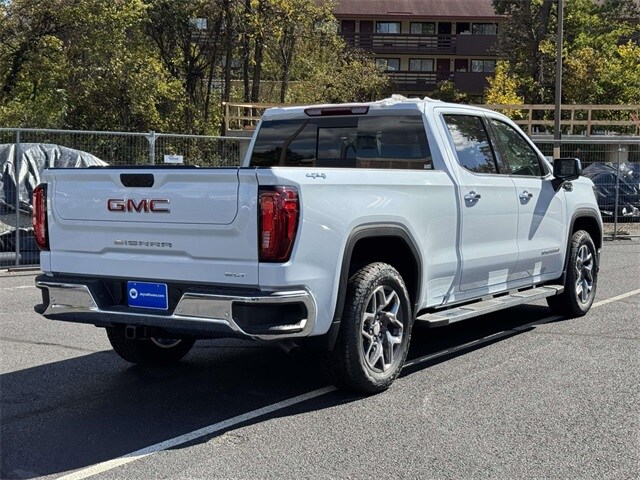 2026 Gmc Sierra 1500 SLT photo 2
